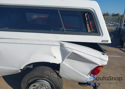 1999 Ford Ranger Xl/Xlt z USA, uszkodzony, nr VIN 1FTYR14V6XPB16566